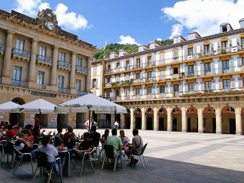 plasamayo1r.jpg